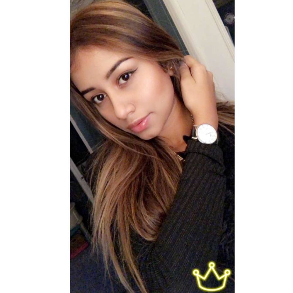 Meet your Posher, Yaree